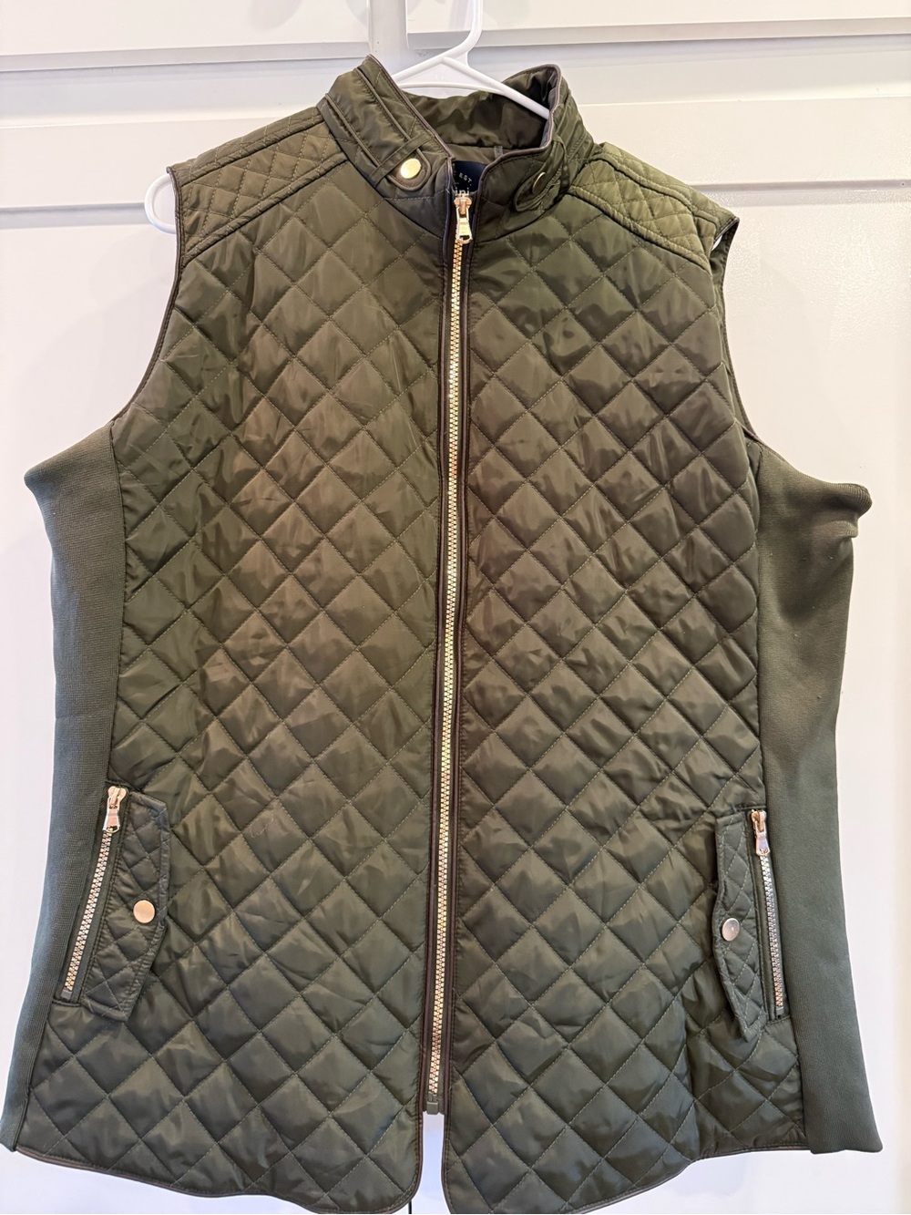 Cavalini Original Women’s 1X Olive Green Quilted Vest Gold Zip Equestrian